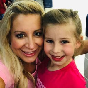 Meet your Posher, Lori